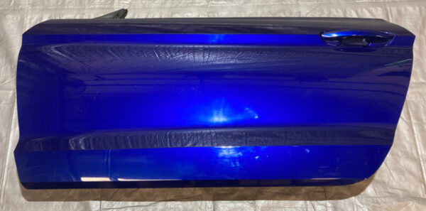 2015-2020 Ford Mustang S550 Driver Side Door Assembly / Deep Impact Blue FM013