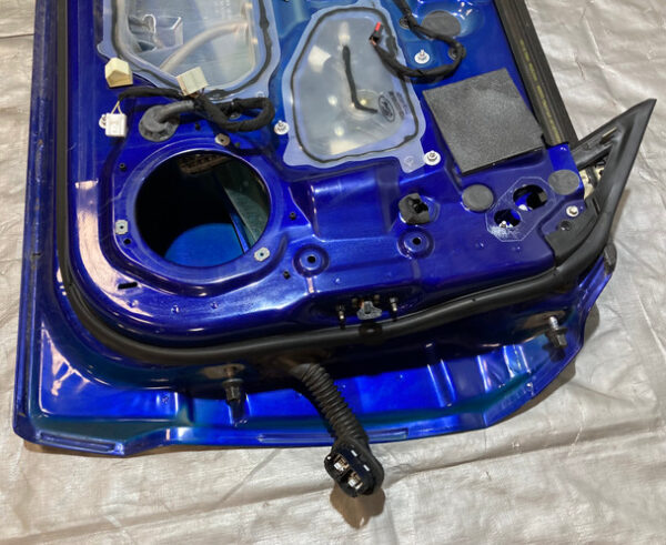 2015-2020 Ford Mustang S550 Driver Side Door Assembly / Deep Impact Blue FM013 - Image 3