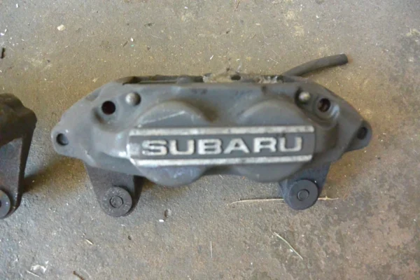 JDM front brake calipers for Subaru Impreza WRX Forester GDA v7 GC8 Sti gf8 SF5 - Image 2